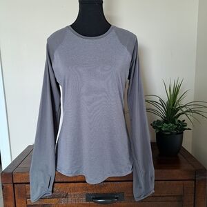 Columbia Active Top Women's Medium Grey Stripes Long Sleeved Tee
